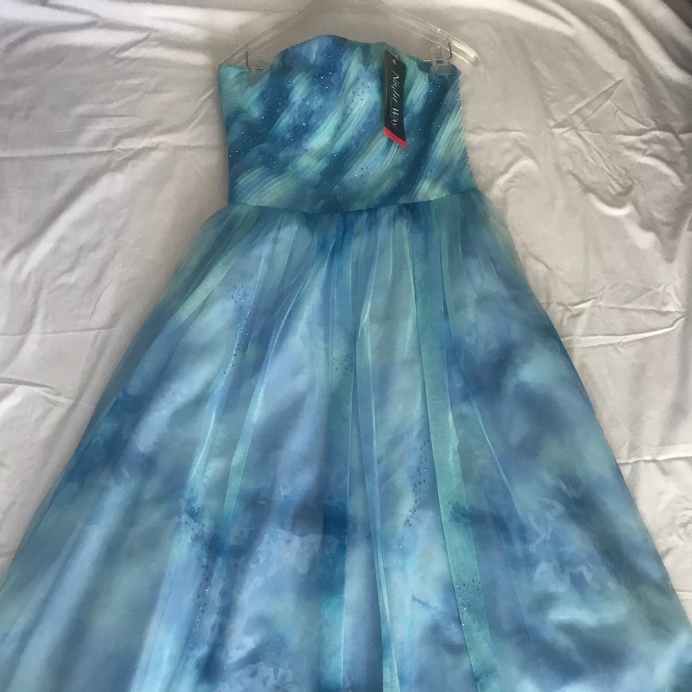 Beautiful Blue printed Night way collection 👗